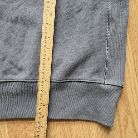 Champion Gray Embroidered Logo Crewneck Pullover Sweatshirt Unisex S Athletic - Picture 8 of 8